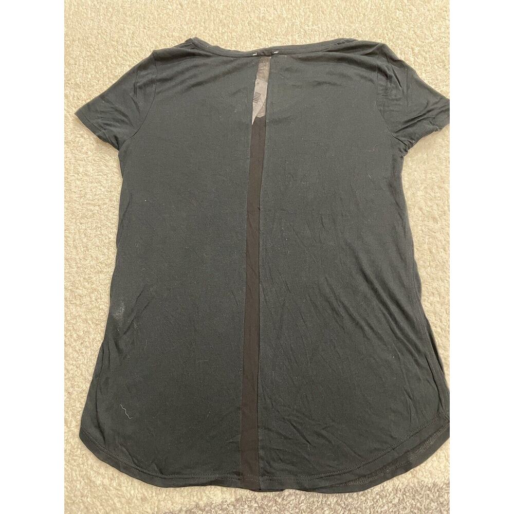 NWT Women's size Small Three Dots Black T-shirt Gisele easy V MSRP $83